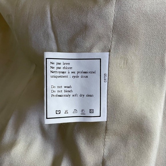 CHANEL 1994 Runway Tweed Jacket CC Buttons Boucle Iconic Collectable Size 42 EUC - Picture 7 of 16